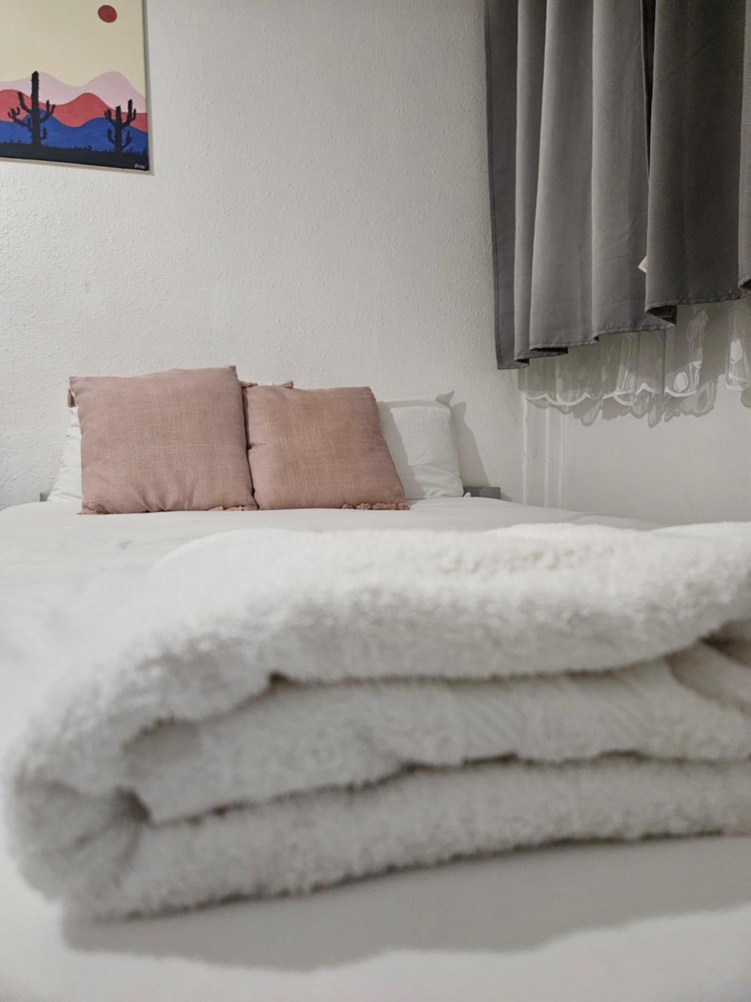 Whites Inn Лондон Екстер'єр фото